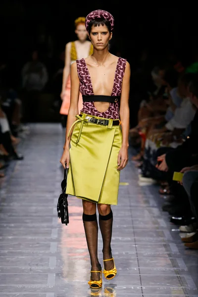 Look 7